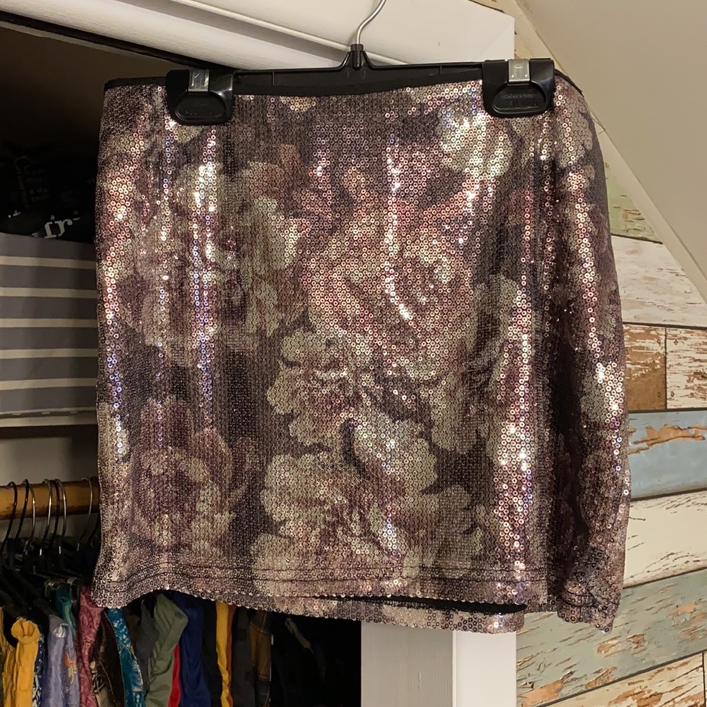 Costa Blanca Sequined Floral Print Mini Skirt